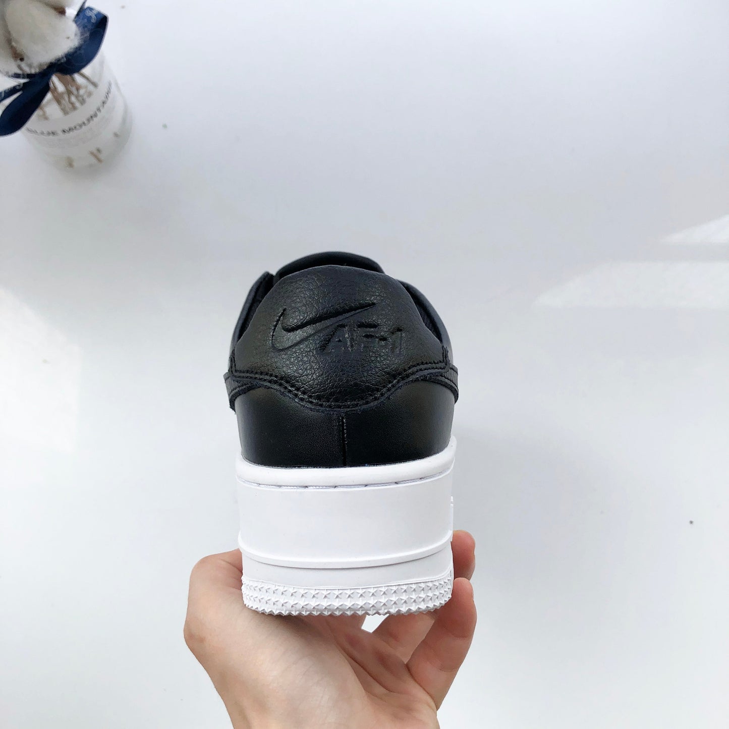 Air Force 1 SAGE LOW LX Black - whatever on