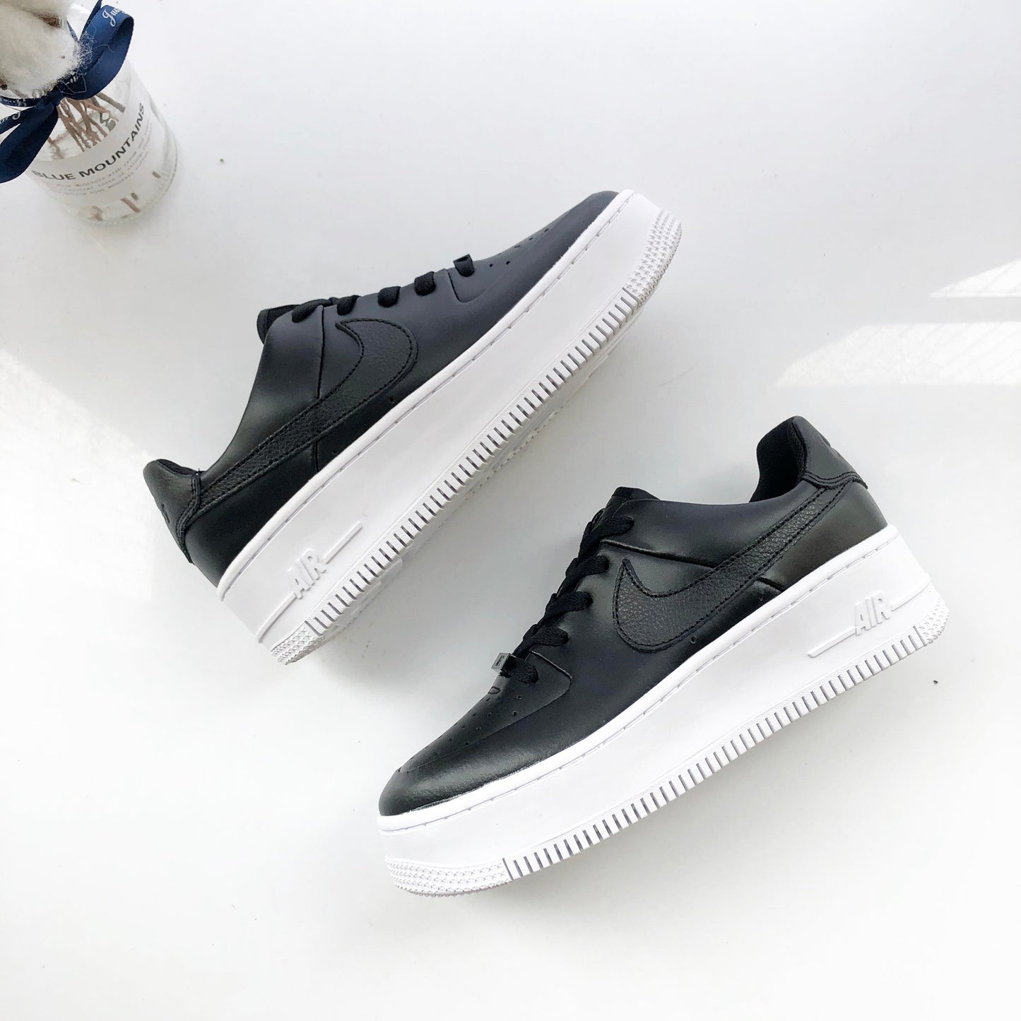 Air Force 1 SAGE LOW LX Black - whatever on