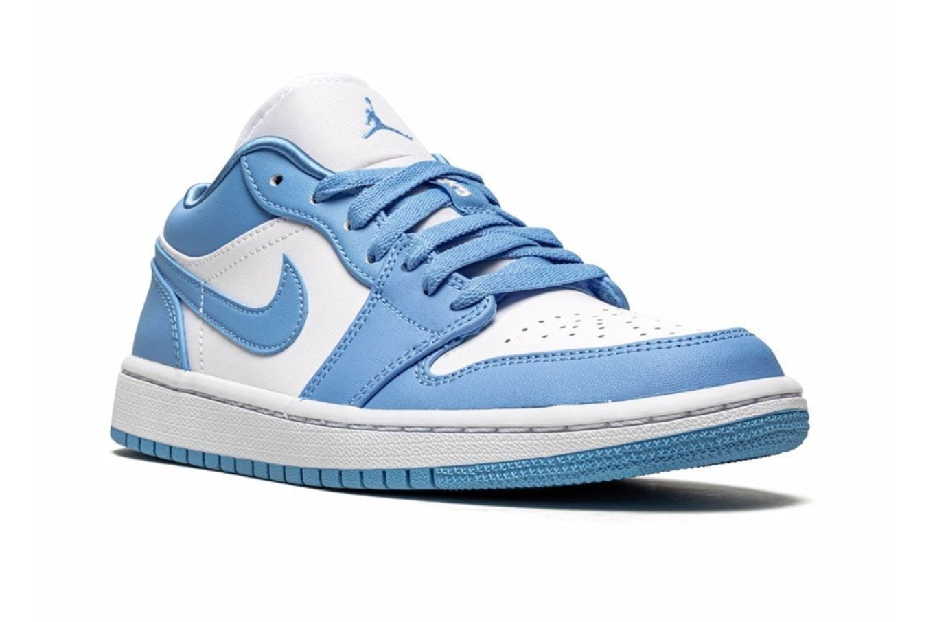 Air Jordan 1 Low UNC