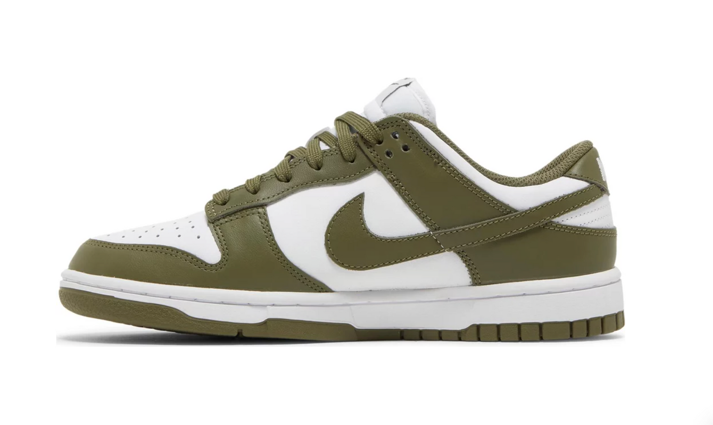 Dunk Low 'Medium Olive'