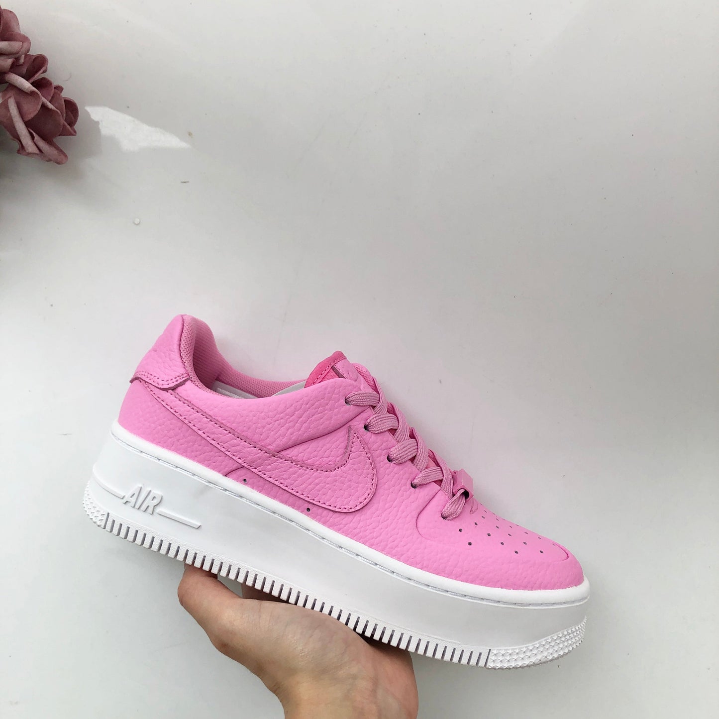 Air Force 1 SAGE LOW LX Pink - whatever on 