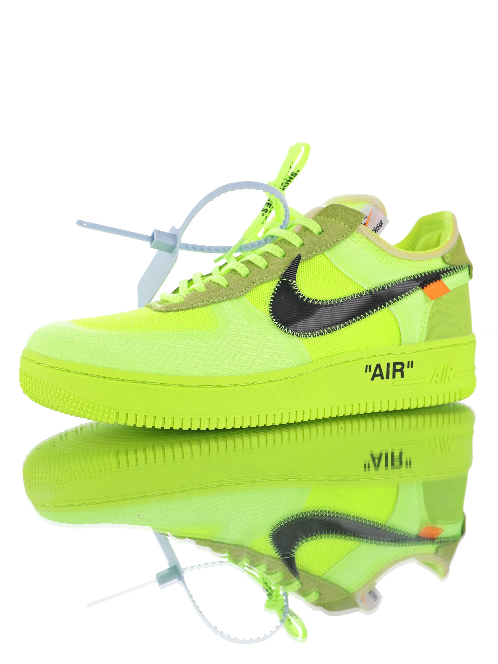 Off-White x Air Force 1 “Fluorescent green” - whatever on 