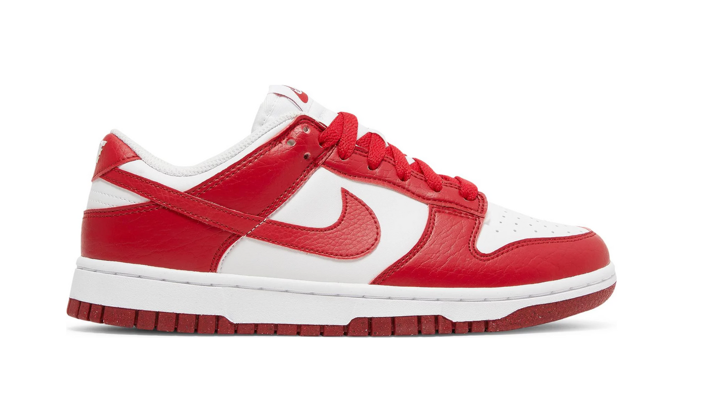 Wmns Dunk Low Next Nature 'Gym Red'