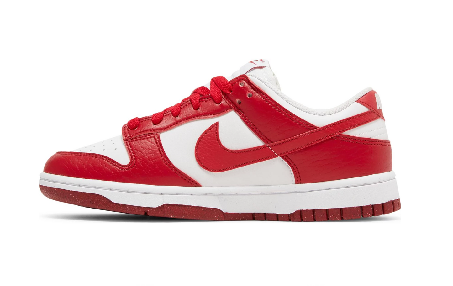 Wmns Dunk Low Next Nature 'Gym Red'