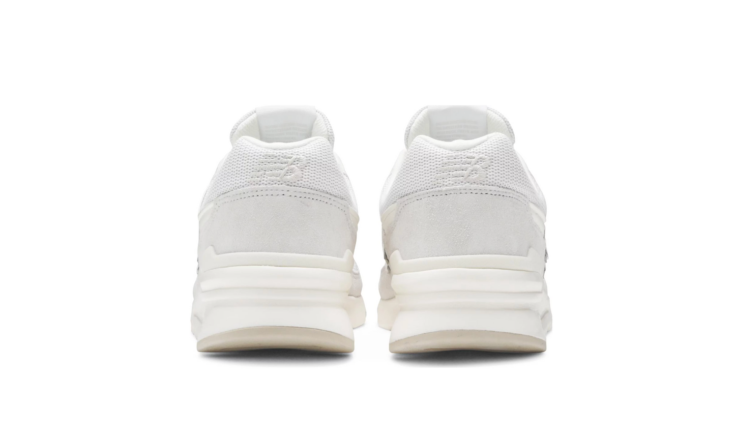 997 'Ivory Grey'