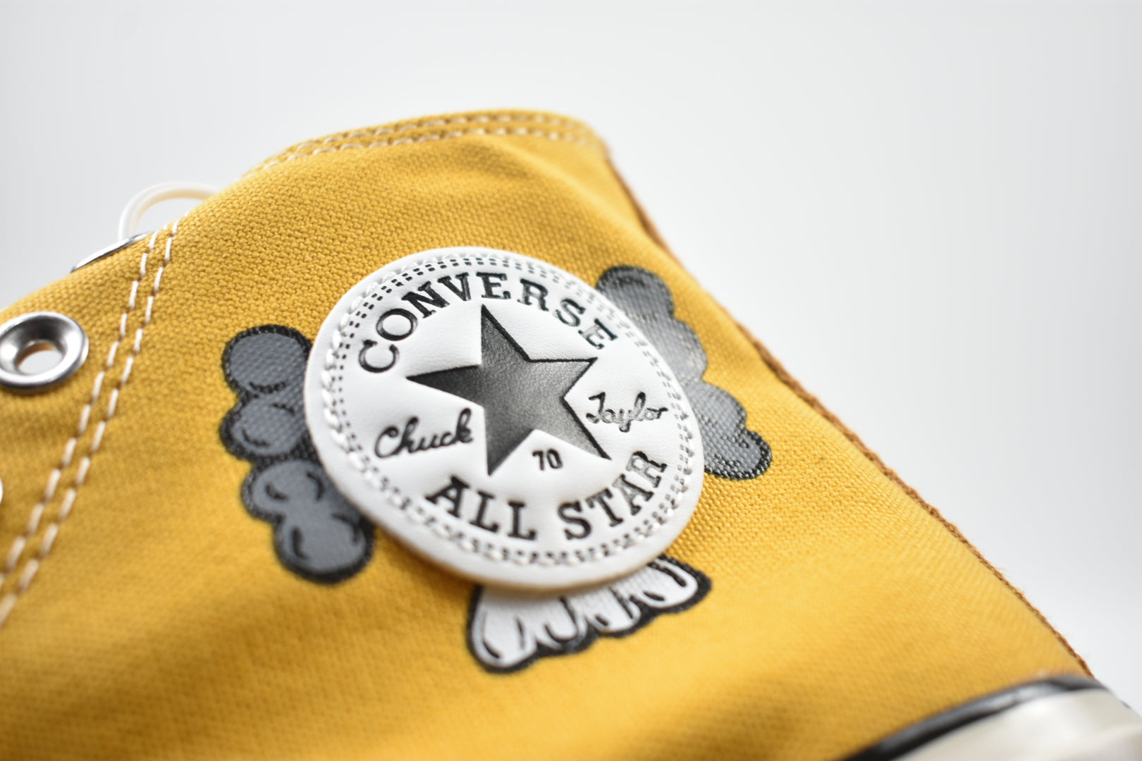 All Star 1970S X Kaws - whatever on 