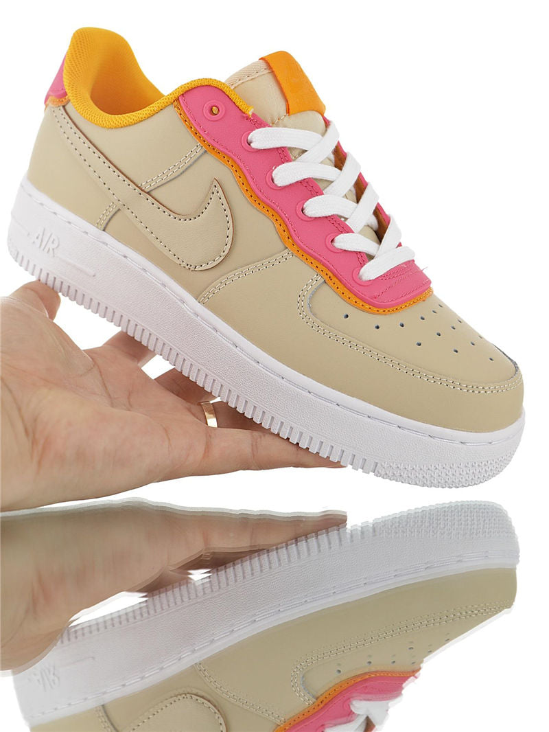 Wmns Air Force 1 ´07 Se - whatever on 